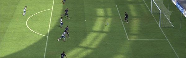  杜塞尔多夫攻防转换流畅，团队配合打出精彩足球  